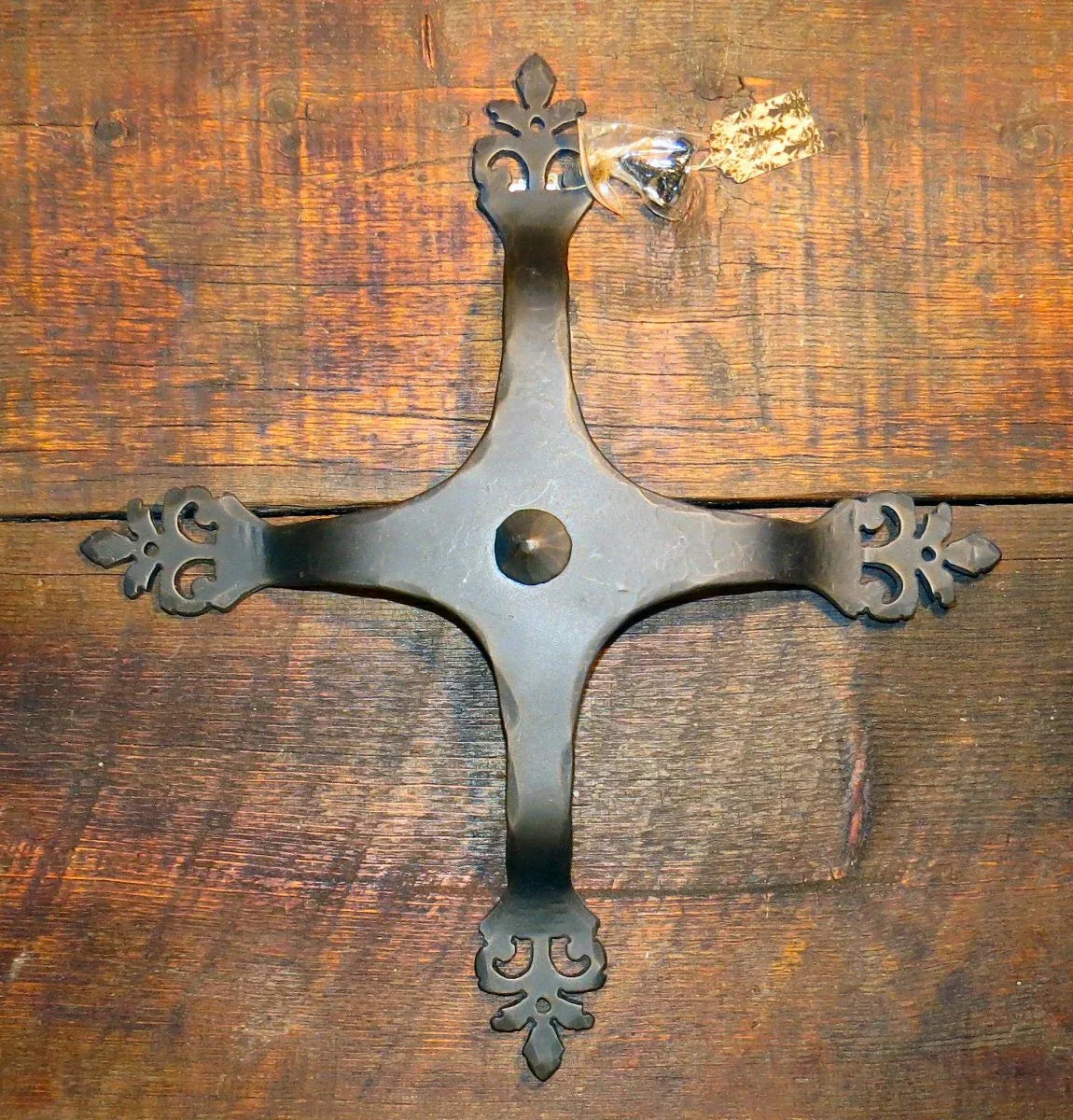 Roman Acanthus Iron Speakeasy Grill